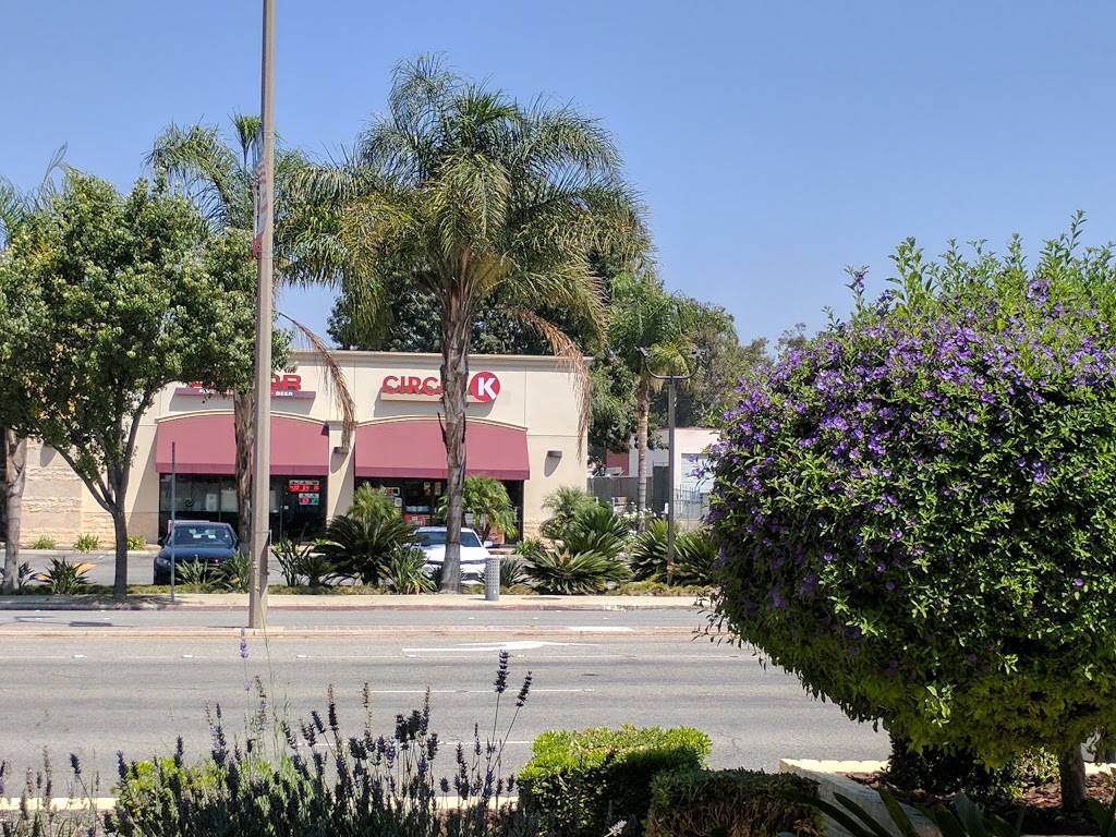 Cocos Bakery Restaurant | restaurant | 698 E Los Angeles Ave, Simi Valley, CA 93065, USA | 8055269122 OR +1 805-526-9122