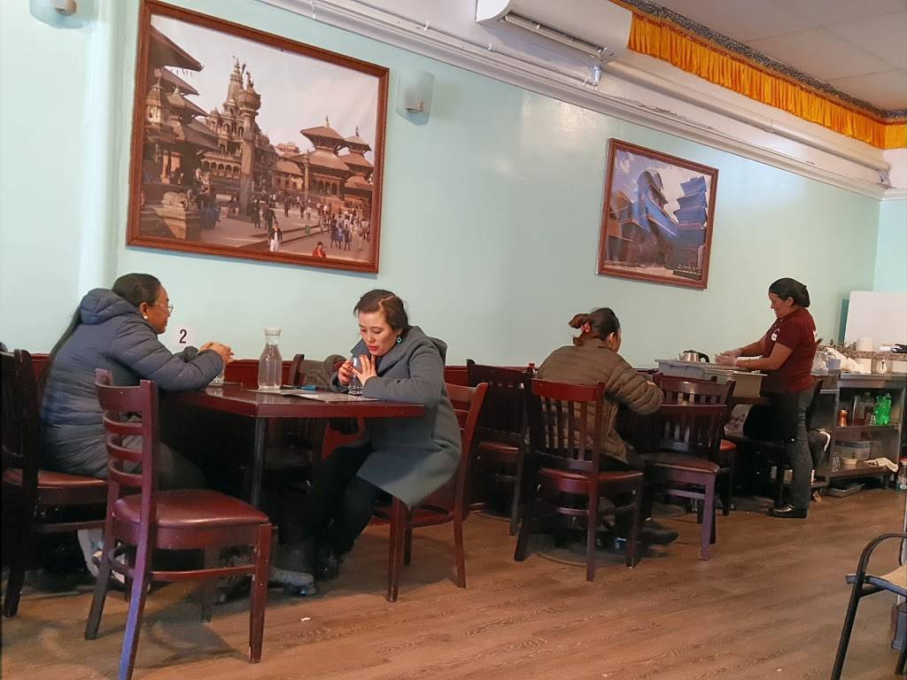 Kathmandu Fusion Kitchen | restaurant | 39-26 61st St, Woodside, NY 11377, USA | 7186729500 OR +1 718-672-9500
