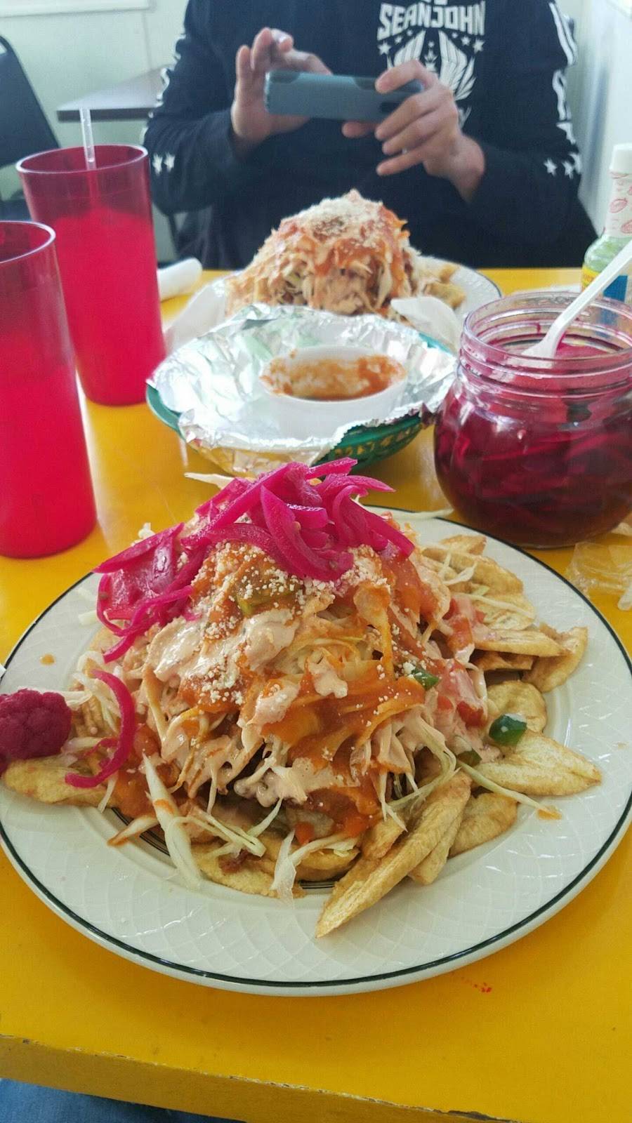 Los Catrachos | restaurant | 5101 Eastern Ave, Baltimore, MD 21224, USA | 4439631958 OR +1 443-963-1958