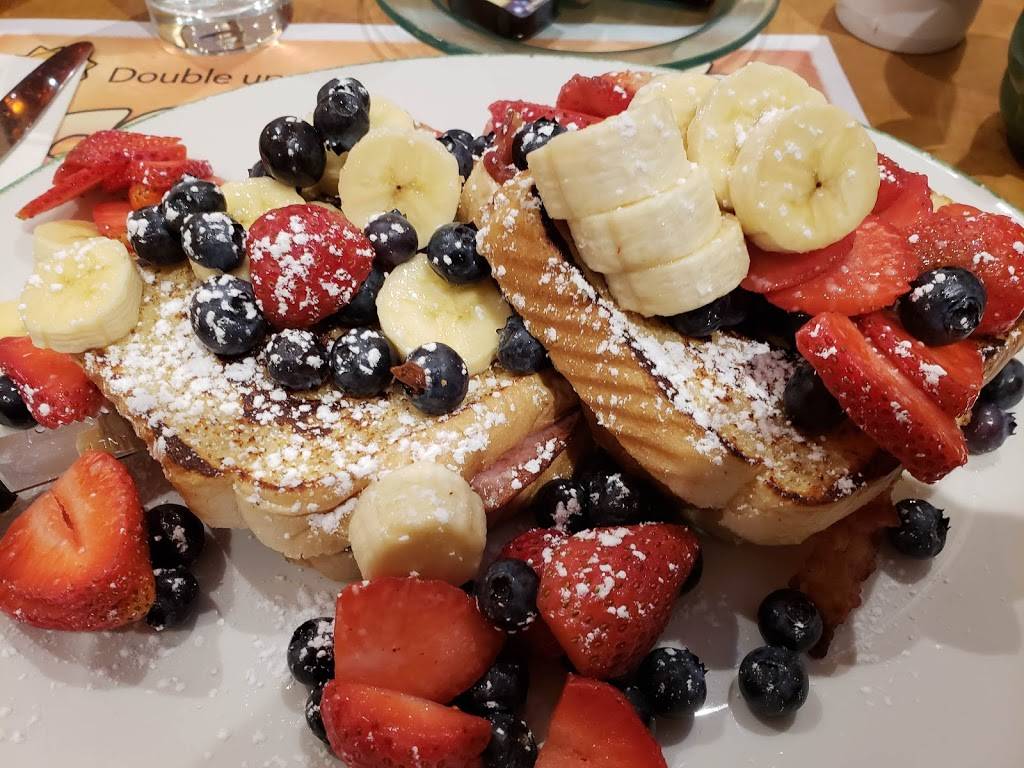 Cora | restaurant | 861 York Mills Rd Unit 8, Toronto, ON M3B 1Y2, Canada | 4164432672 OR +1 416-443-2672