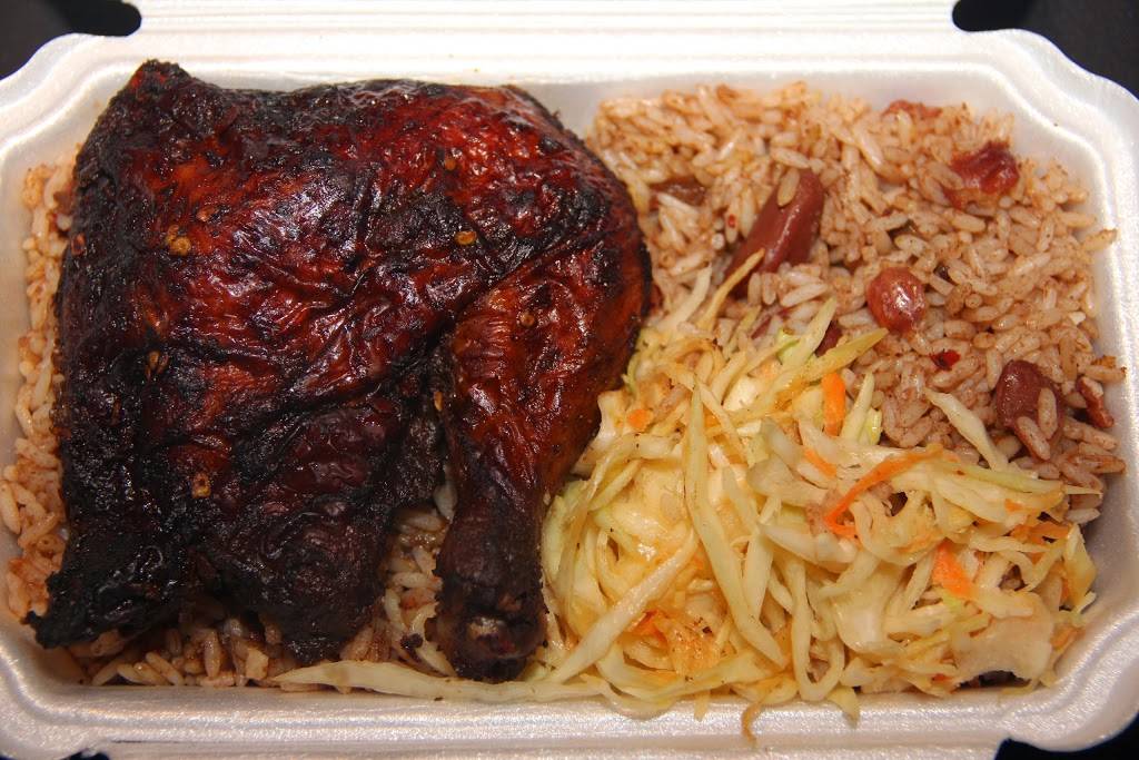 Miss Natalies Tropical Cuisine | restaurant | 5118 Dundas St W, Etobicoke, ON M9A 1C2, Canada | 4162609444 OR +1 416-260-9444