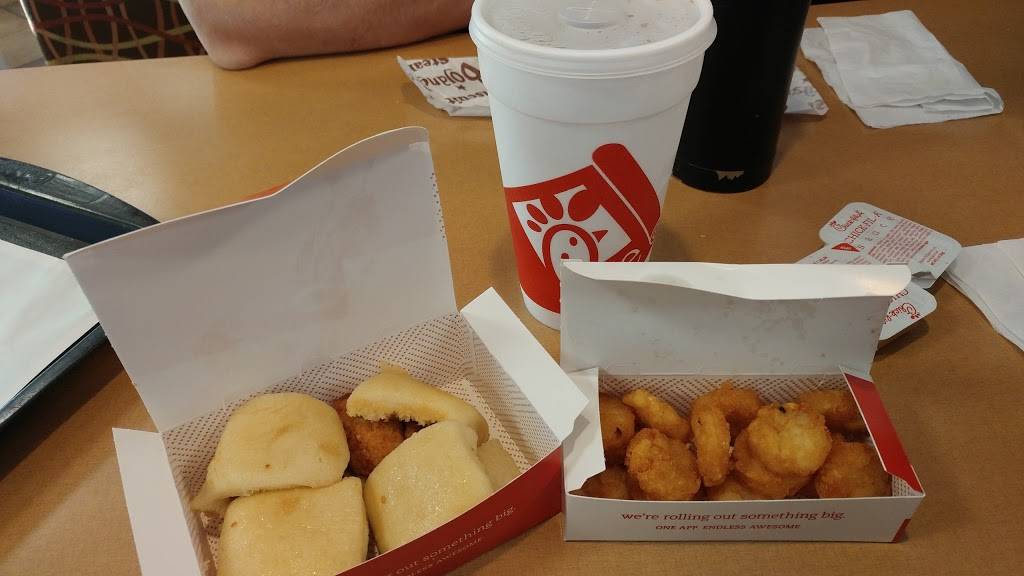 Chick-fil-A | restaurant | 200 Trade St, Henderson, NC 27536, USA | 2524360010 OR +1 252-436-0010