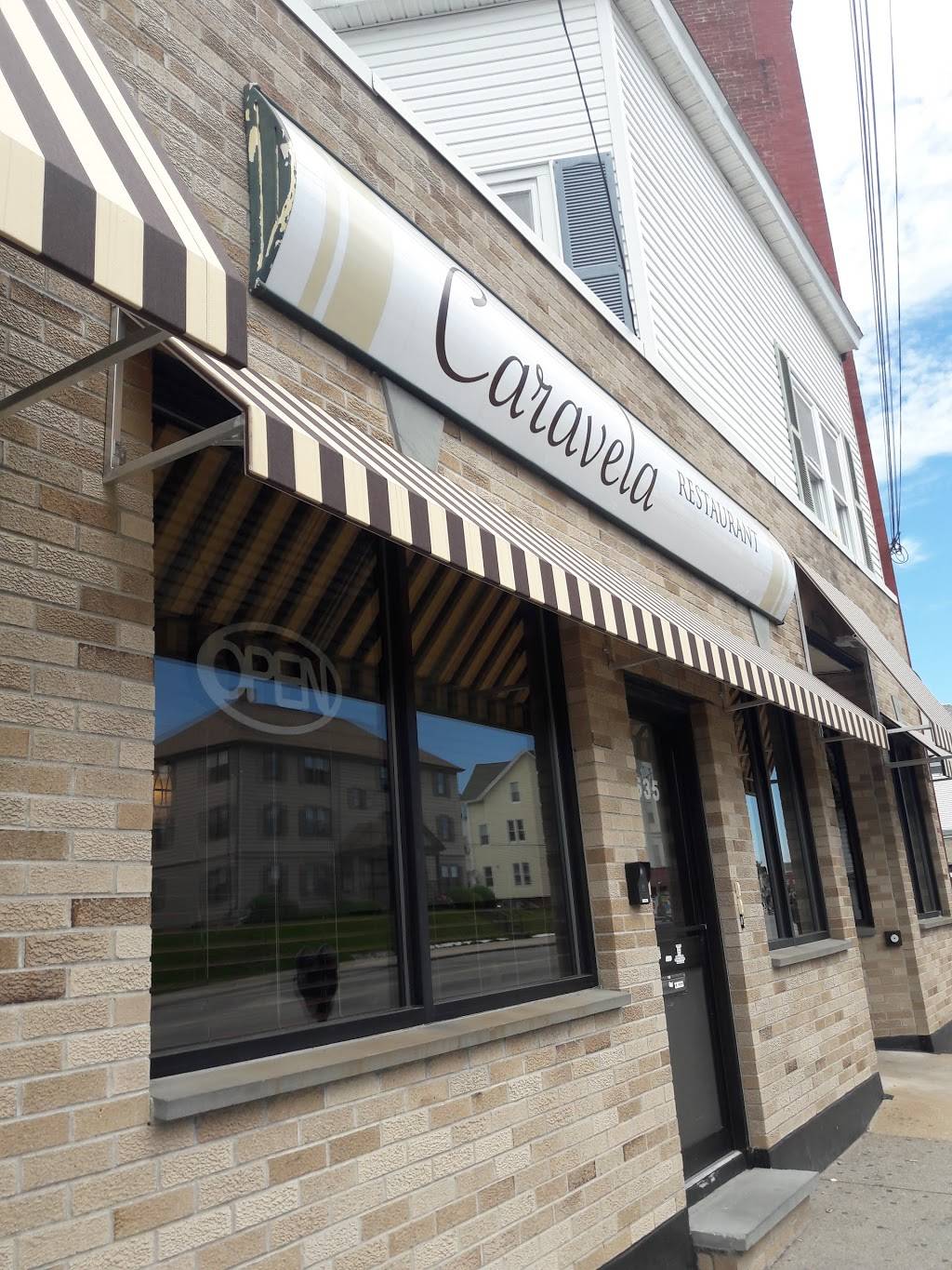 Caravela Family Restaurant | restaurant | 635 S Main St, Fall River, MA 02721, USA | 5082351030 OR +1 508-235-1030