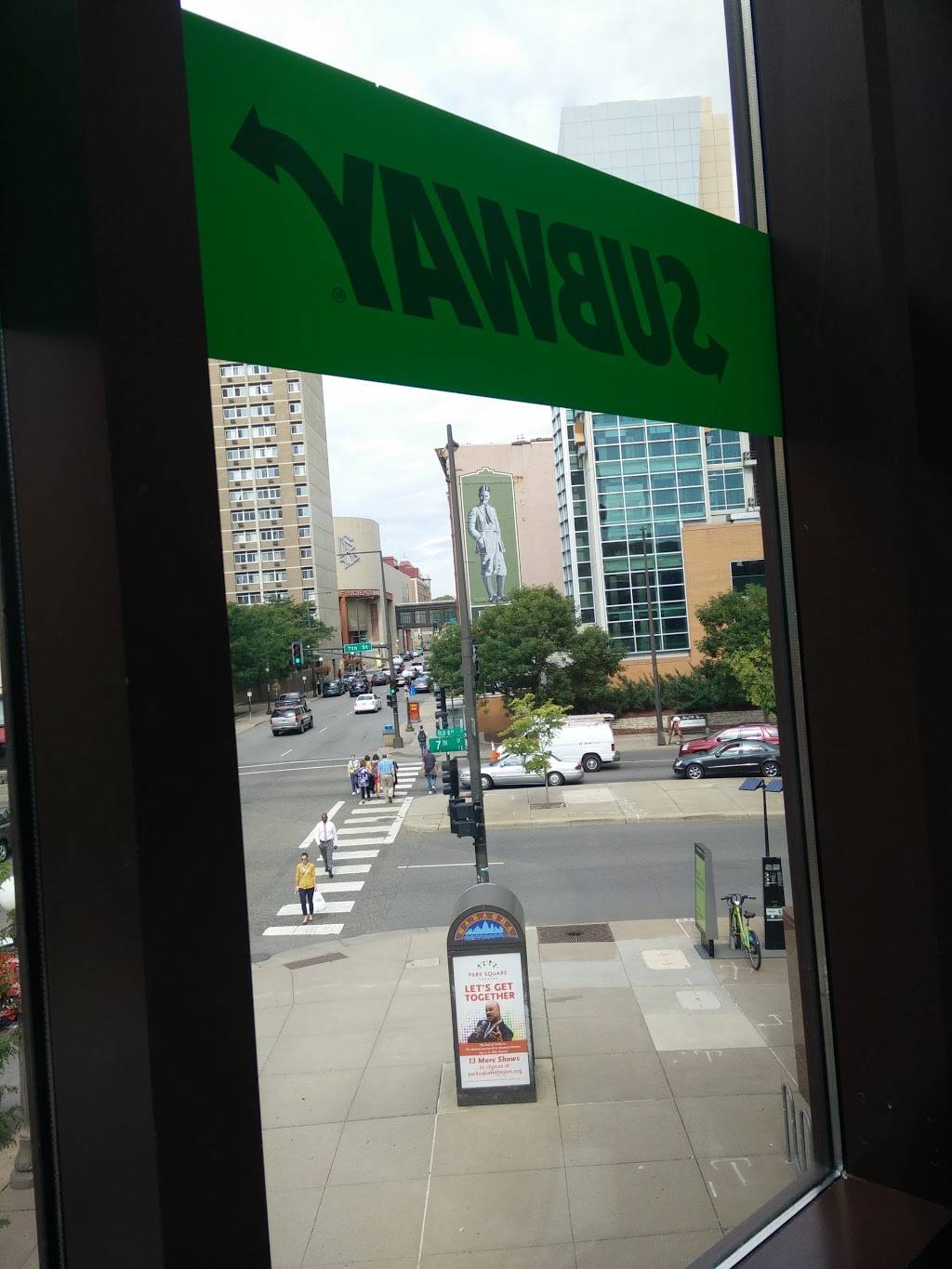 Subway | meal takeaway | 30 E 7th St #335, St Paul, MN 55101, USA | 6512227827 OR +1 651-222-7827
