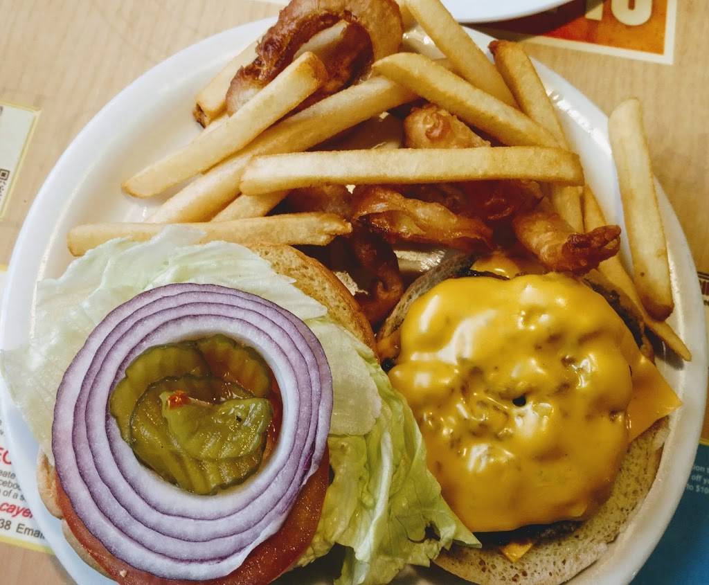 Ollies Diner | restaurant | 5166 W Olive Ave, Glendale, AZ 85302, USA | 6239343232 OR +1 623-934-3232