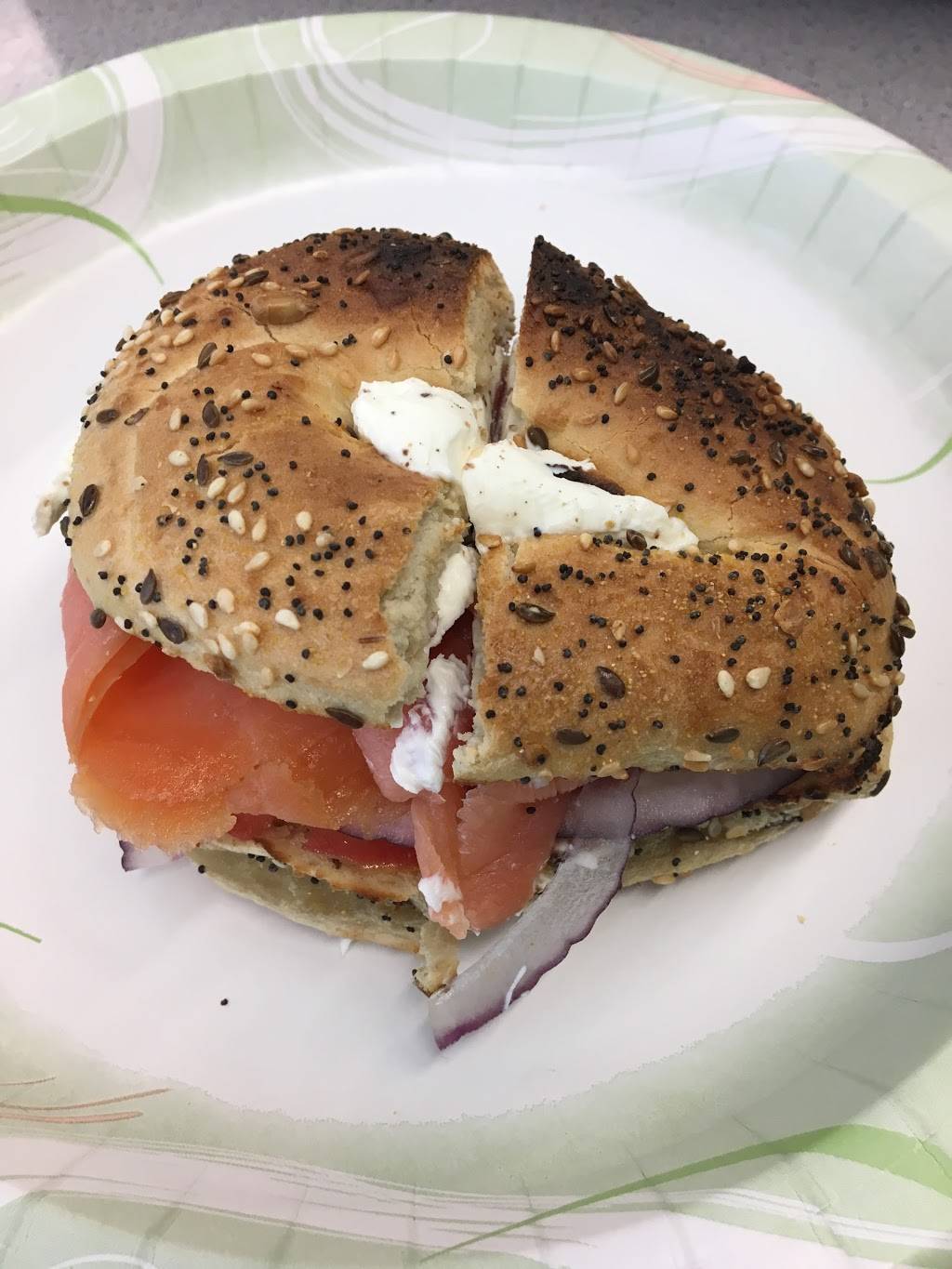 Protzels Delicatessen | meal takeaway | 7608 Wydown Blvd, St. Louis, MO 63105, USA | 3147214445 OR +1 314-721-4445