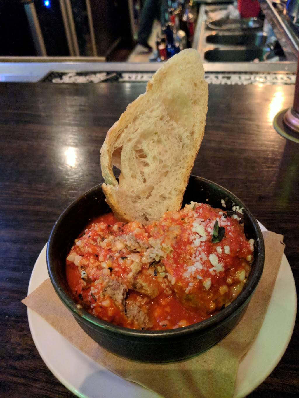 Crumb & Spigot Tavern | restaurant | 16783 Chillicothe Rd, Chagrin Falls, OH 44023, USA | 4403843035 OR +1 440-384-3035