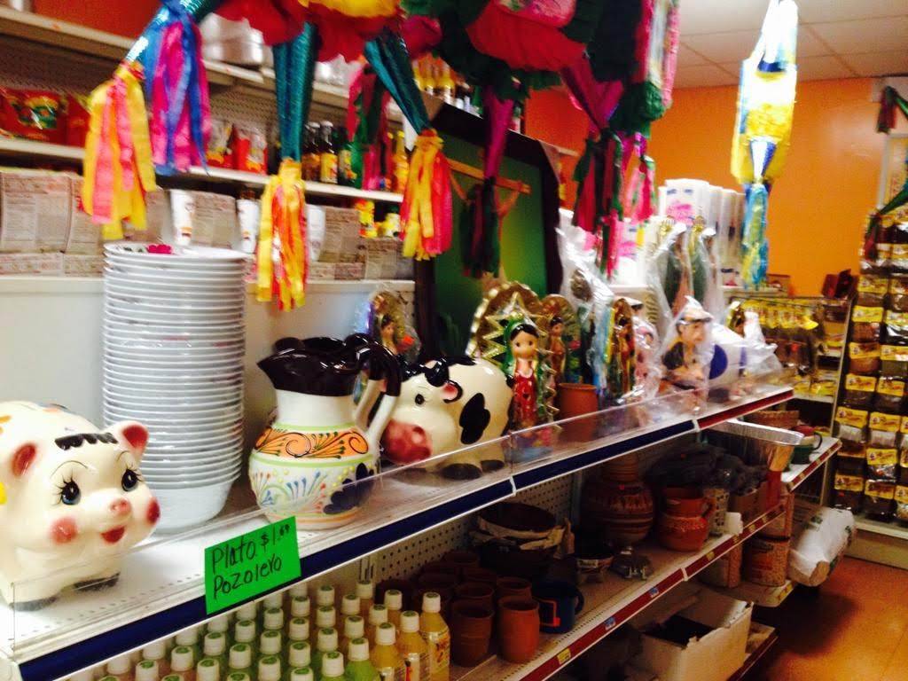 Tienda Carniceria y Taqueria Fiesta | restaurant | 5659 1575, Center Point Pkwy, Birmingham, AL 35215, USA | 2058537533 OR +1 205-853-7533