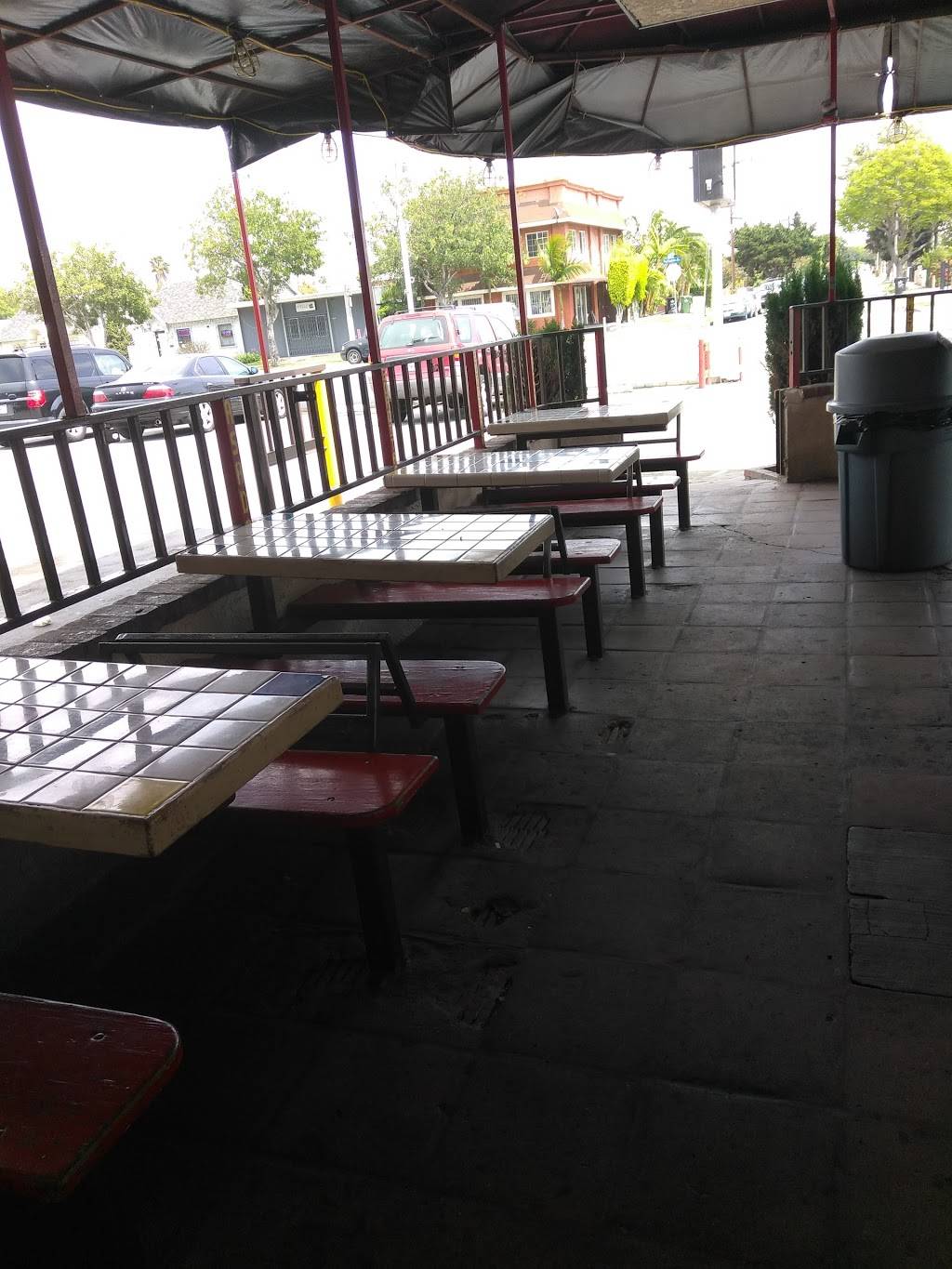 La Lumbre Tacos | restaurant | 10711 S Prairie Ave, Inglewood, CA 90303, USA | 3106731124 OR +1 310-673-1124