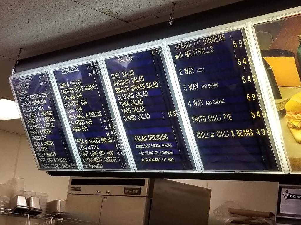 Bill & Ruths Sub Shops | restaurant | 1517 S Main St, Tulsa, OK 74119, USA | 9185847827 OR +1 918-584-7827