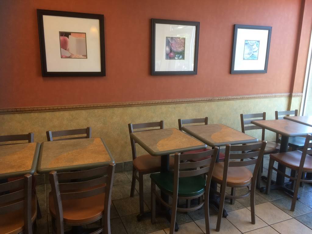 Subway | restaurant | 42 Old Kingston Rd, Ajax, ON L1T 2Z7, Canada | 9054268212 OR +1 905-426-8212