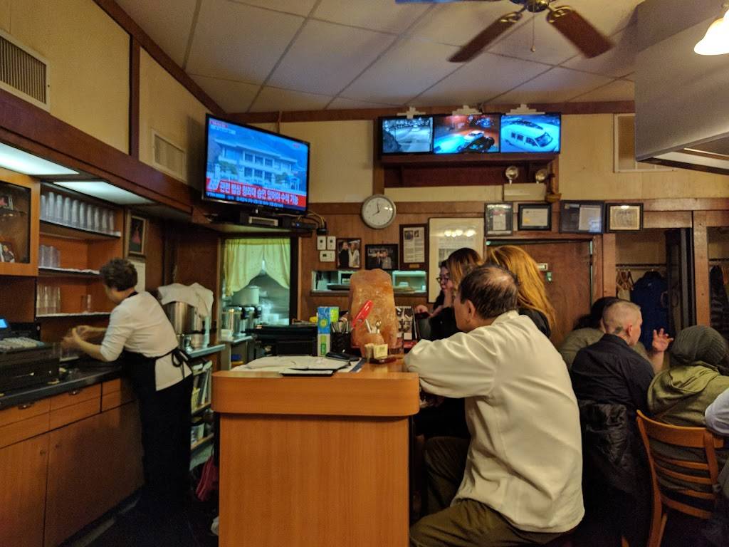 Cho Sun Ok Restaurant | restaurant | 4200 N Lincoln Ave, Chicago, IL 60618, USA | 7735495555 OR +1 773-549-5555