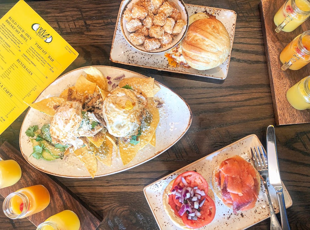 Cracked on Milwaukee | restaurant | 1359 N Milwaukee Ave, Chicago, IL 60622, USA | 3129892247 OR +1 312-989-2247