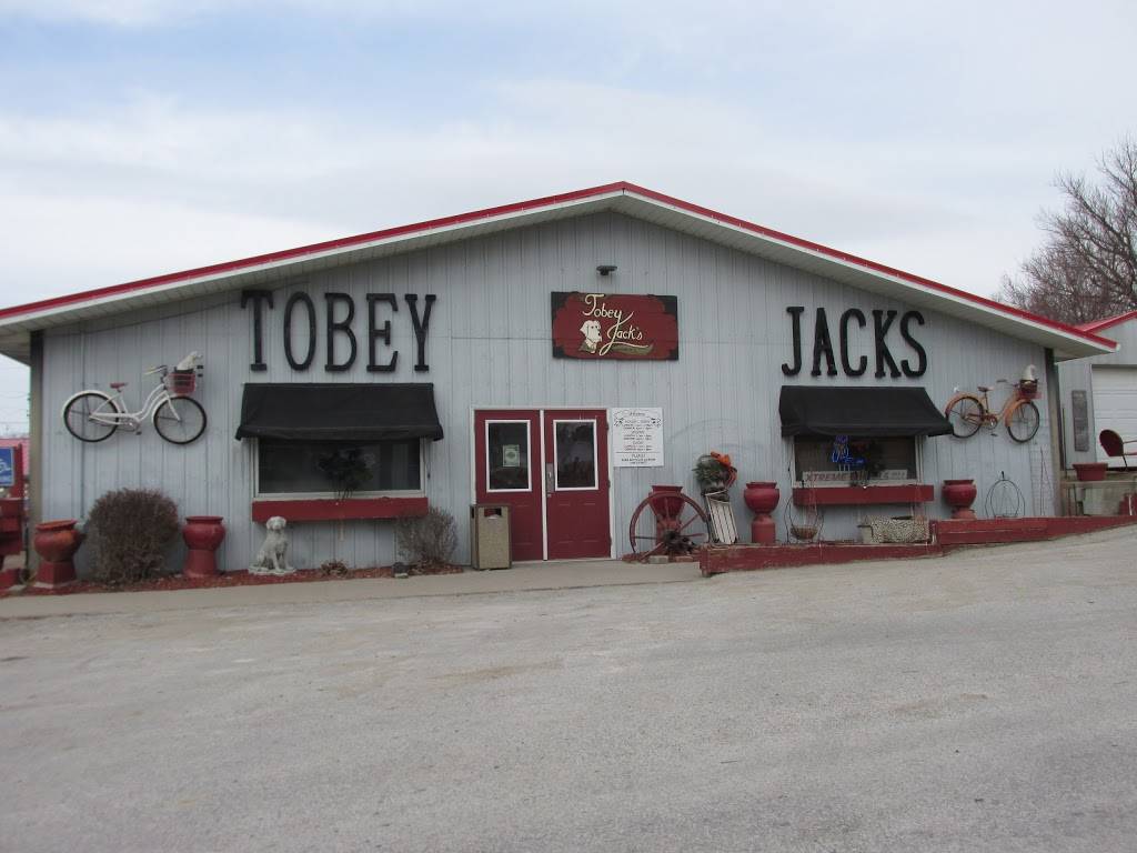 Tobey Jacks Mineola Steak House | restaurant | 408 Main St, Mineola, IA 51554, USA | 7125262078 OR +1 712-526-2078