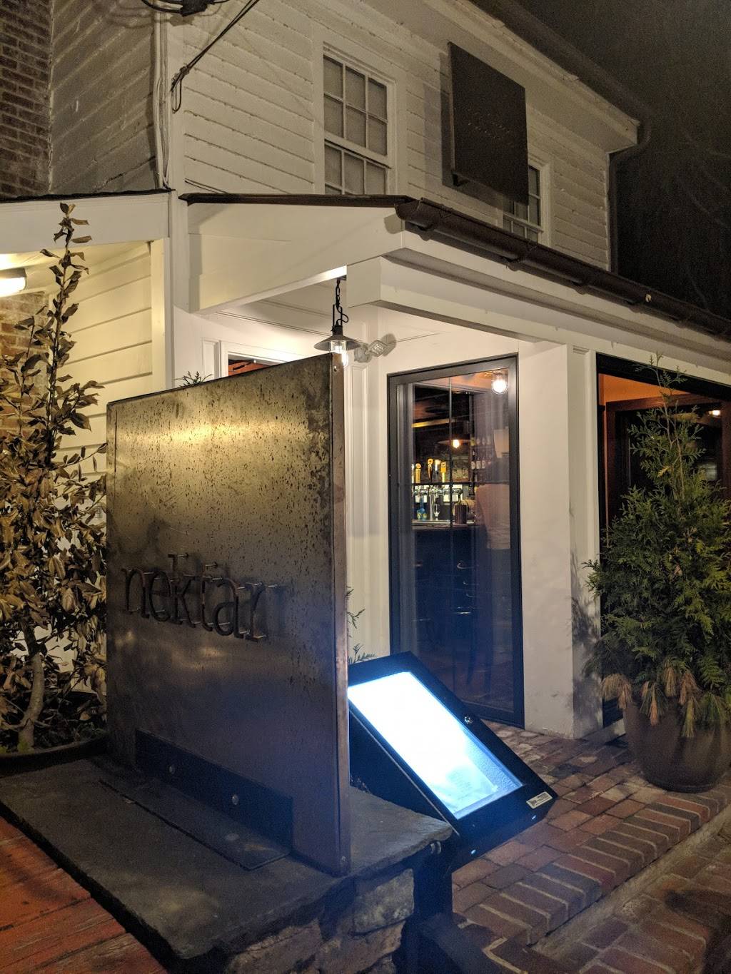 Nektar Wine Bar | restaurant | 8 W Mechanic St, New Hope, PA 18938, USA | 2677432109 OR +1 267-743-2109