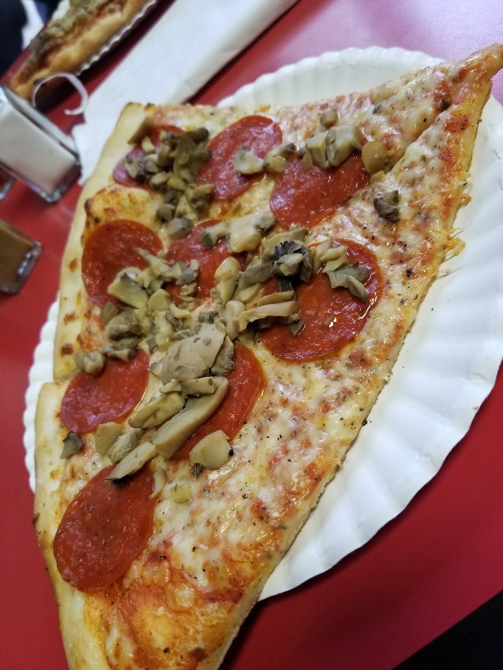 Florios | restaurant | 7701 Broadway St, San Antonio, TX 78209, USA | 2108058646 OR +1 210-805-8646