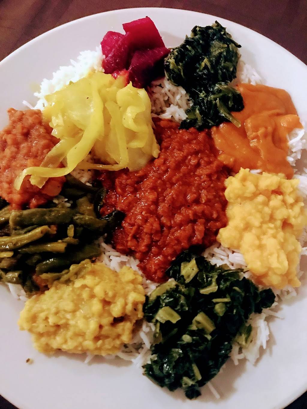 Hawwi Ethiopian Restaurant | restaurant | 1125 Queen St, Alexandria, VA 22314, USA | 7037179740 OR +1 703-717-9740