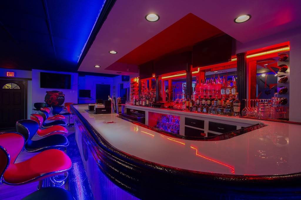 Coyotes Tavern | restaurant | 250 Little Britain Rd, Newburgh, NY 12550, USA | 8455611112 OR +1 845-561-1112