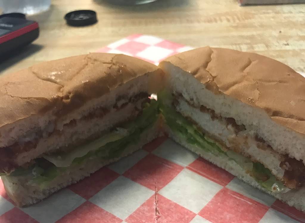 E&H Barbeque Hut | restaurant | 171 Morgan J Rd, Shannon, NC 28386, USA | 9108433321 OR +1 910-843-3321