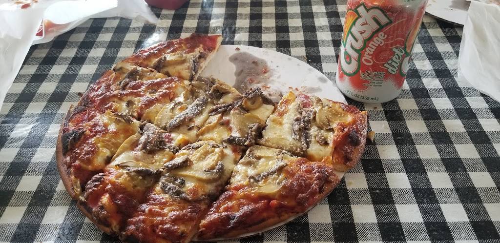 Josies Pizza Hilltop | restaurant | 3205 W Broad St, Columbus, OH 43204, USA | 6142747822 OR +1 614-274-7822