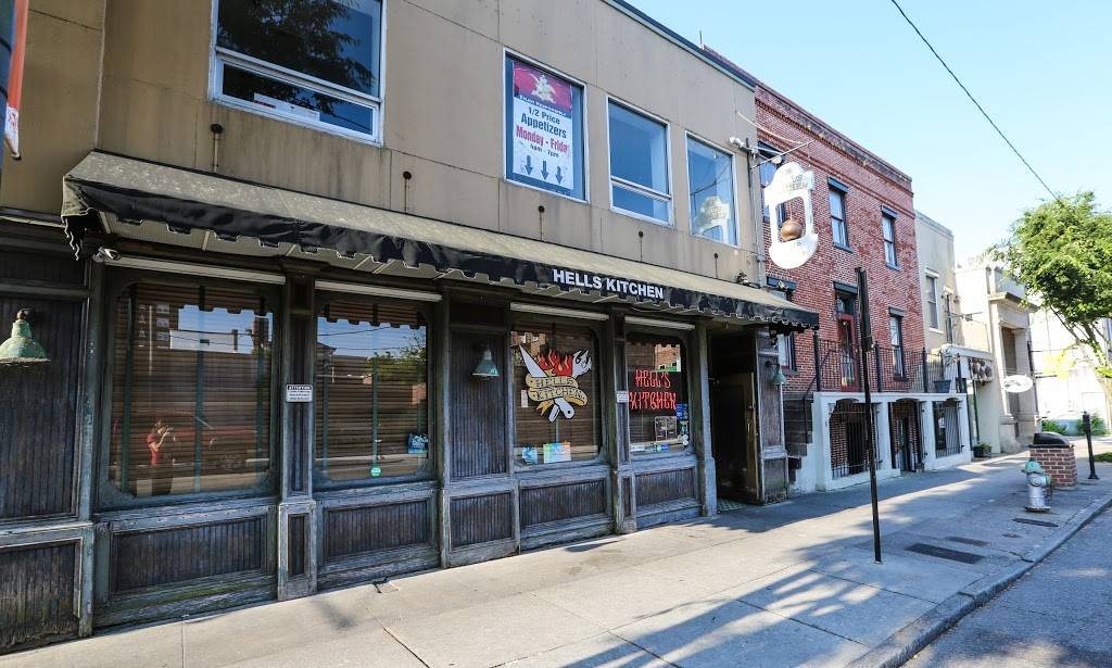 Hells Kitchen | restaurant | 118 Princess St, Wilmington, NC 28401, USA | 9107634133 OR +1 910-763-4133