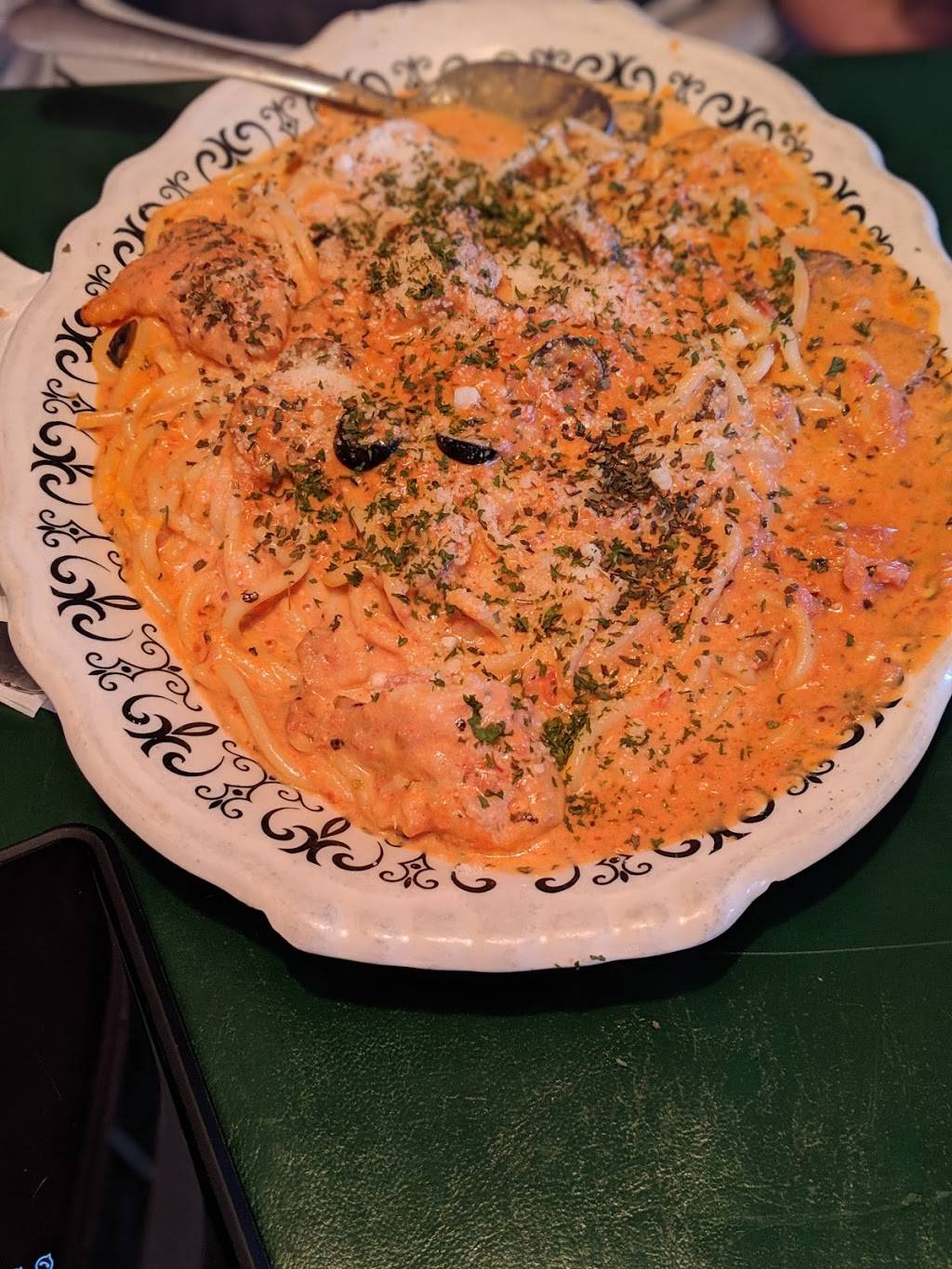 Bella Casa Italian Restaurant | restaurant | 1111 E Central Ave, El Dorado, KS 67042, USA | 3163213610 OR +1 316-321-3610