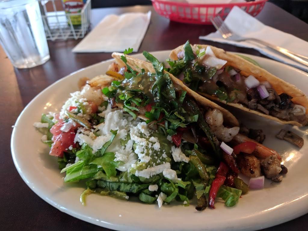 Mi Casa Café | restaurant | 85 Woodland Ave, San Rafael, CA 94901, USA | 4154826581 OR +1 415-482-6581