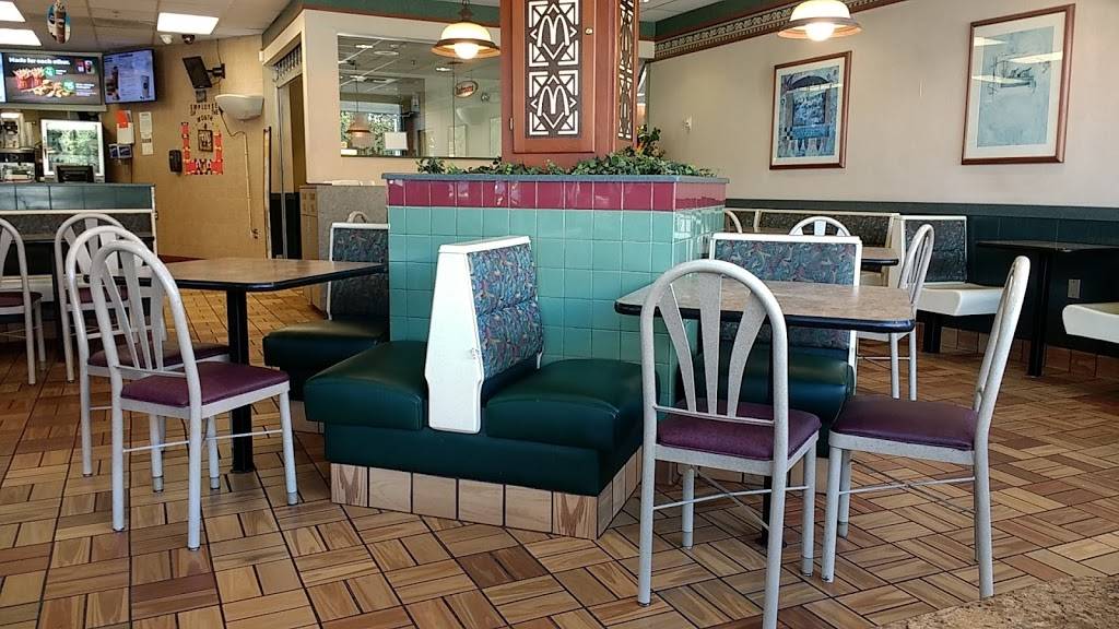 McDonalds | cafe | 800 Riverpoint Dr, West Sacramento, CA 95605, USA | 9163769000 OR +1 916-376-9000