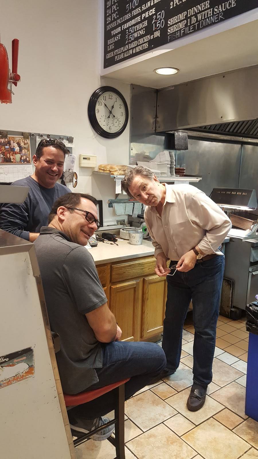 Little Red Hen | meal takeaway | 653 Vernon Ave, Glencoe, IL 60022, USA | 8478354900 OR +1 847-835-4900