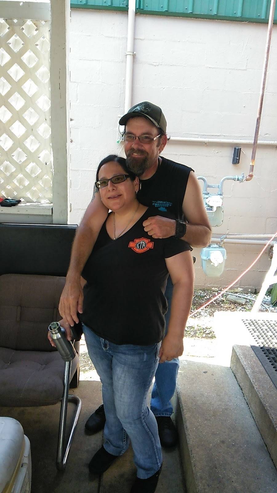 The Wheel Bar And Lounge | restaurant | 534 SE Broad St, Murfreesboro, TN 37130, USA | 6152952862 OR +1 615-295-2862