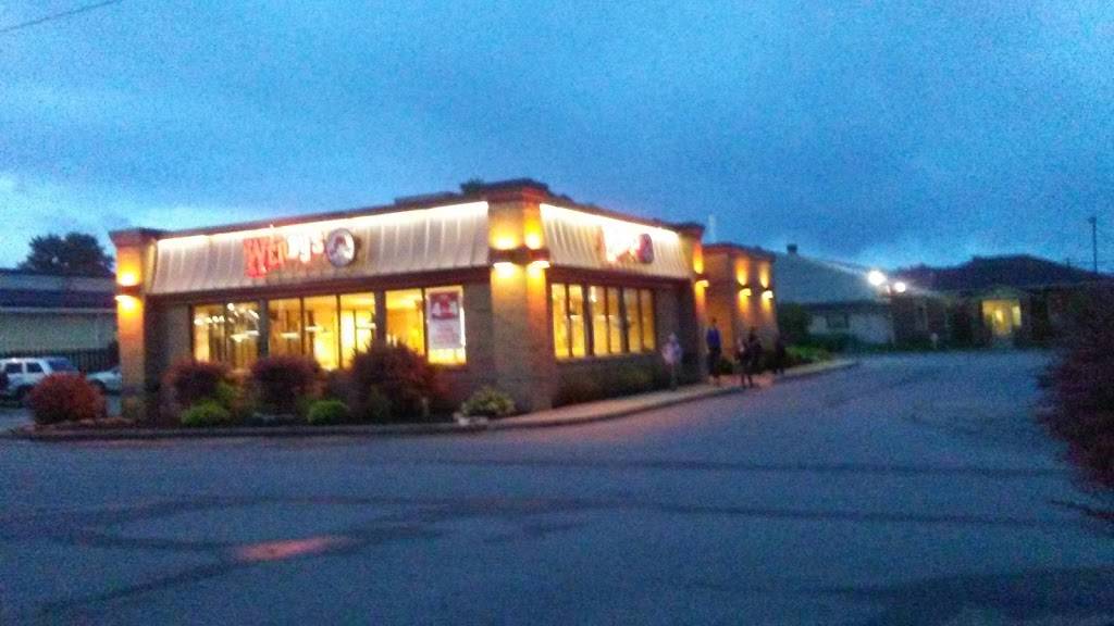 Wendys | restaurant | 170 E Bowen St, Logan, OH 43138, USA | 7403854894 OR +1 740-385-4894