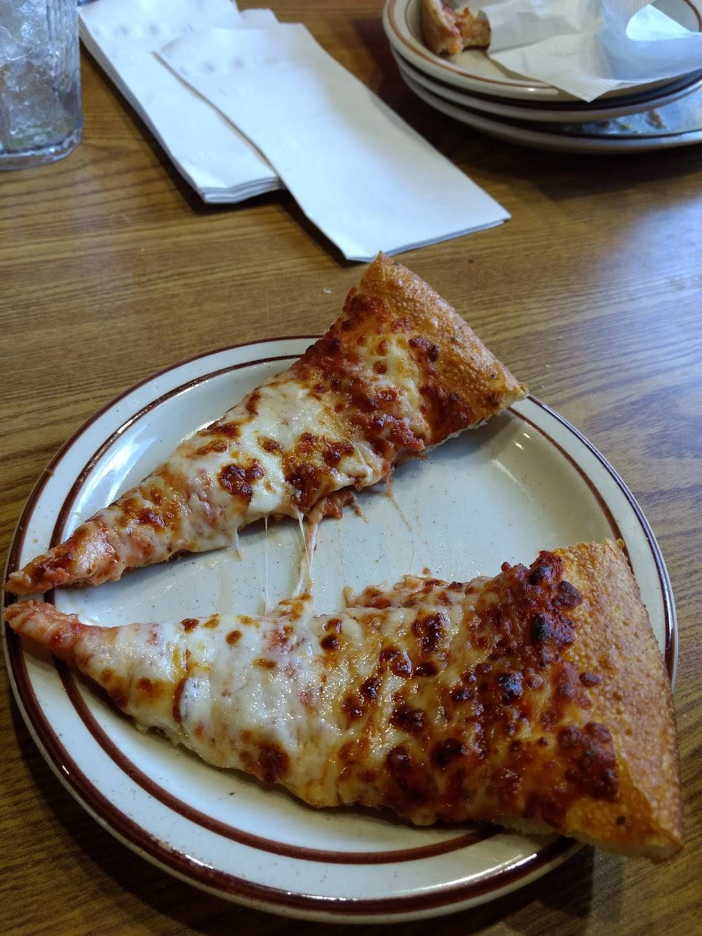 Pizza Hut | restaurant | 825 Westfield Rd, Noblesville, IN 46060, USA | 3177738900 OR +1 317-773-8900