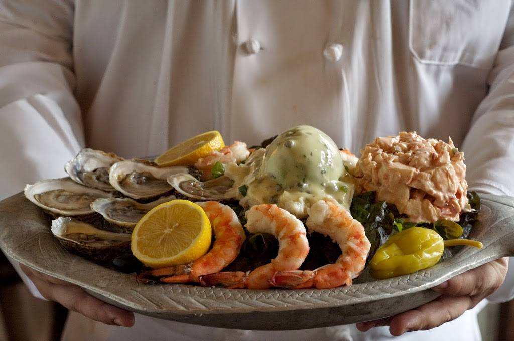 Gibsons Bar & Steakhouse | restaurant | 1028 N Rush St, Chicago, IL 60611, USA | 3122668999 OR +1 312-266-8999