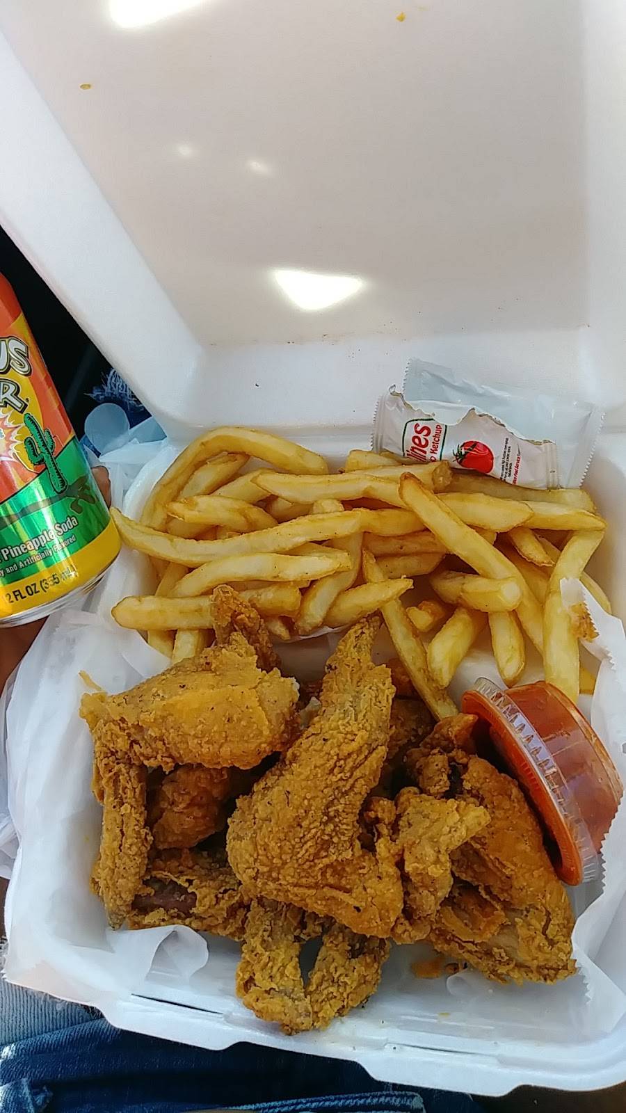 Family Fish Market | restaurant | 244 W Baseline Rd, Rialto, CA 92376, USA | 9098790070 OR +1 909-879-0070