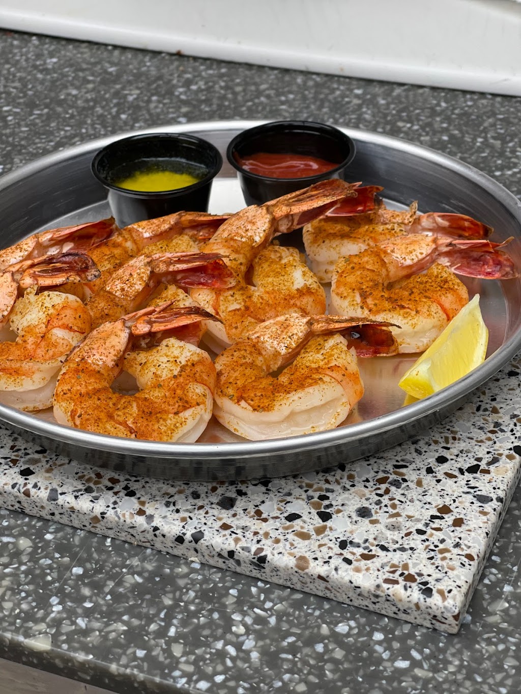 Boat Drinks | restaurant | 117 Broad St, Prescott, WI 54021, USA | 7152622007 OR +1 715-262-2007