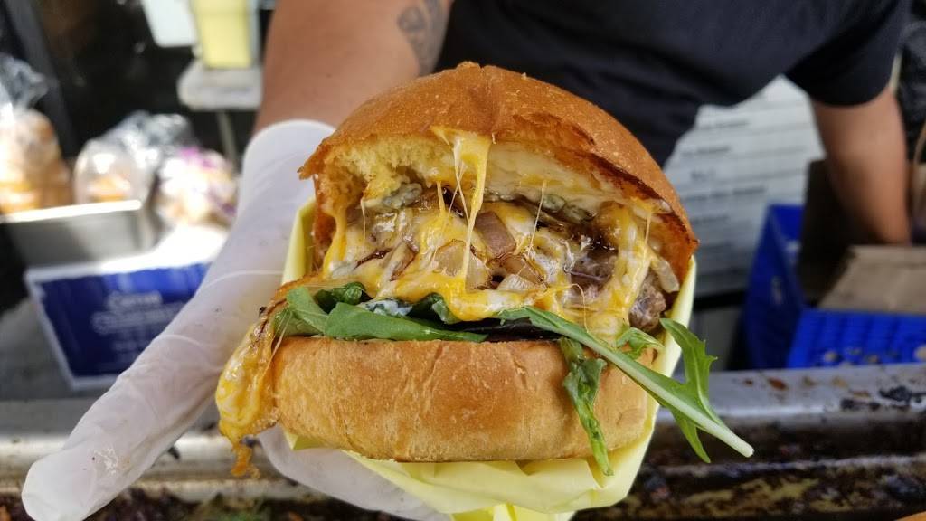 Bison Burger | restaurant | 2765 E Olympic Blvd, Los Angeles, CA 90023, USA | 3234062303 OR +1 323-406-2303