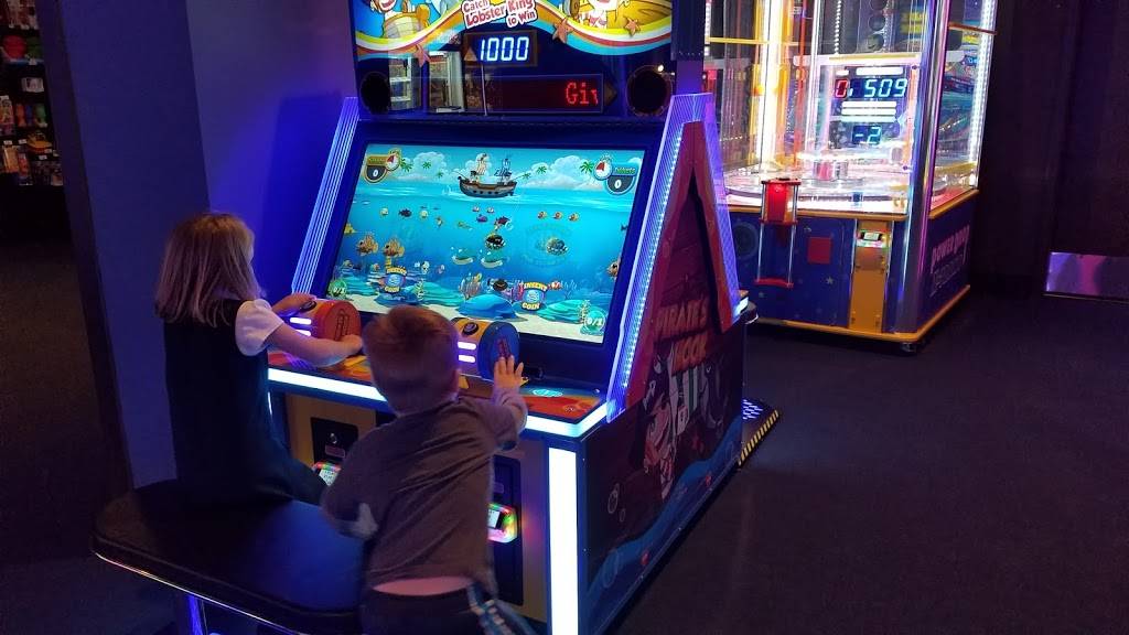 Film Alley Terrell | restaurant | 750 American way, Terrell, TX 75160, USA | 4698992802 OR +1 469-899-2802