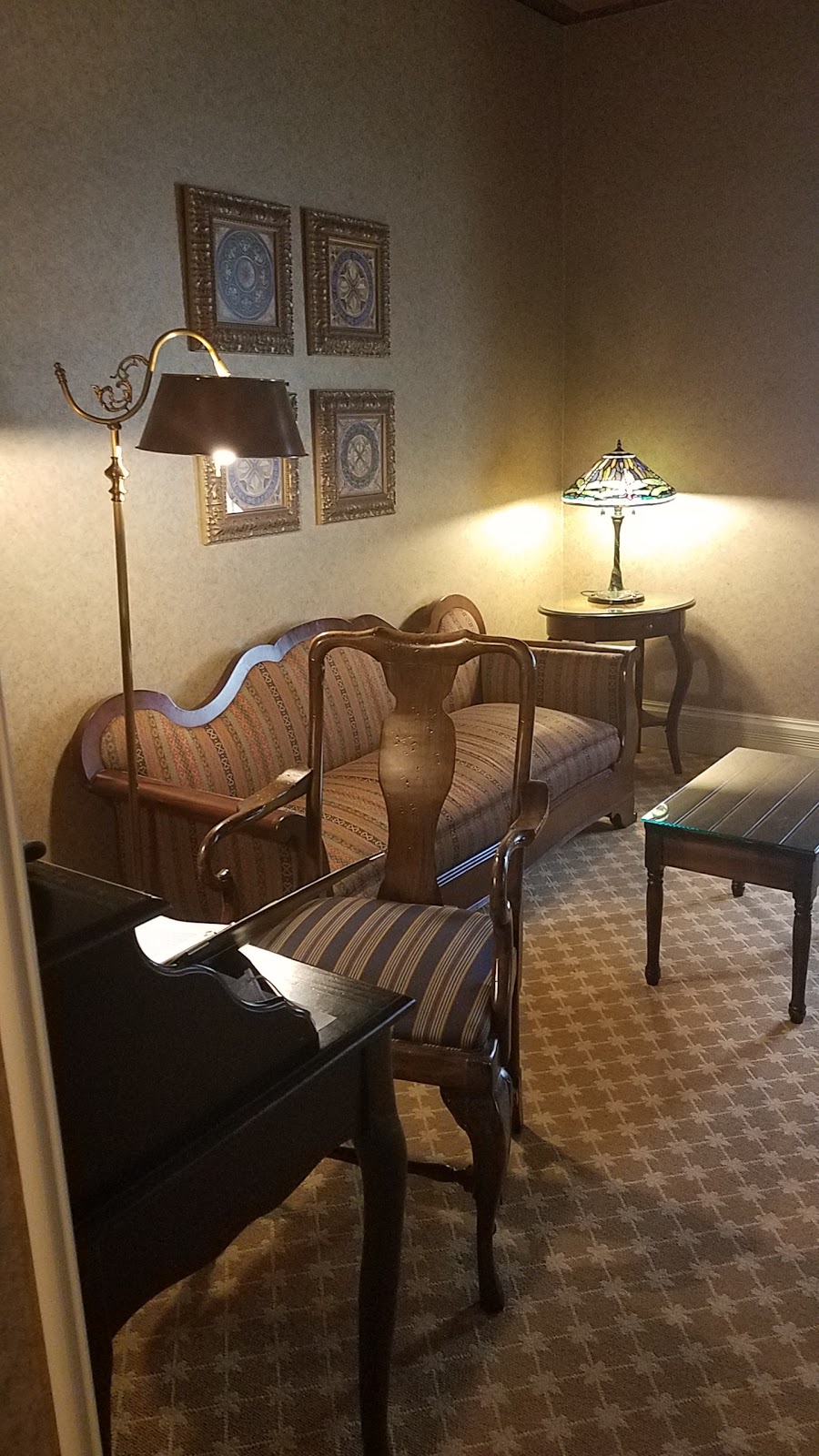 Colorado Boy Southwest Pub | restaurant | 515 Main St, Ouray, CO 81427, USA | 9703253315 OR +1 970-325-3315