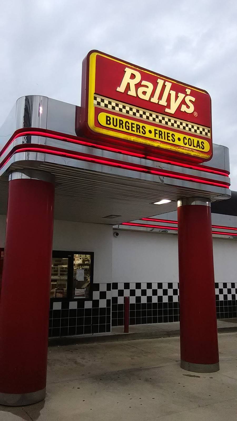 Rallys | restaurant | 4420 S Emerson Ave, Indianapolis, IN 46203, USA | 3177800262 OR +1 317-780-0262