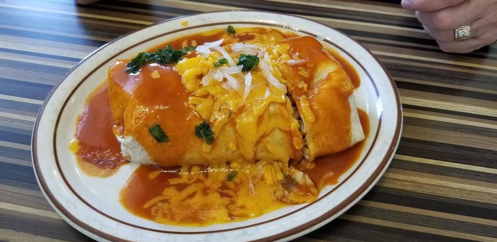 Toms Burgers 27 | restaurant | 37959 47th St E, Palmdale, CA 93552, USA | 6615332777 OR +1 661-533-2777