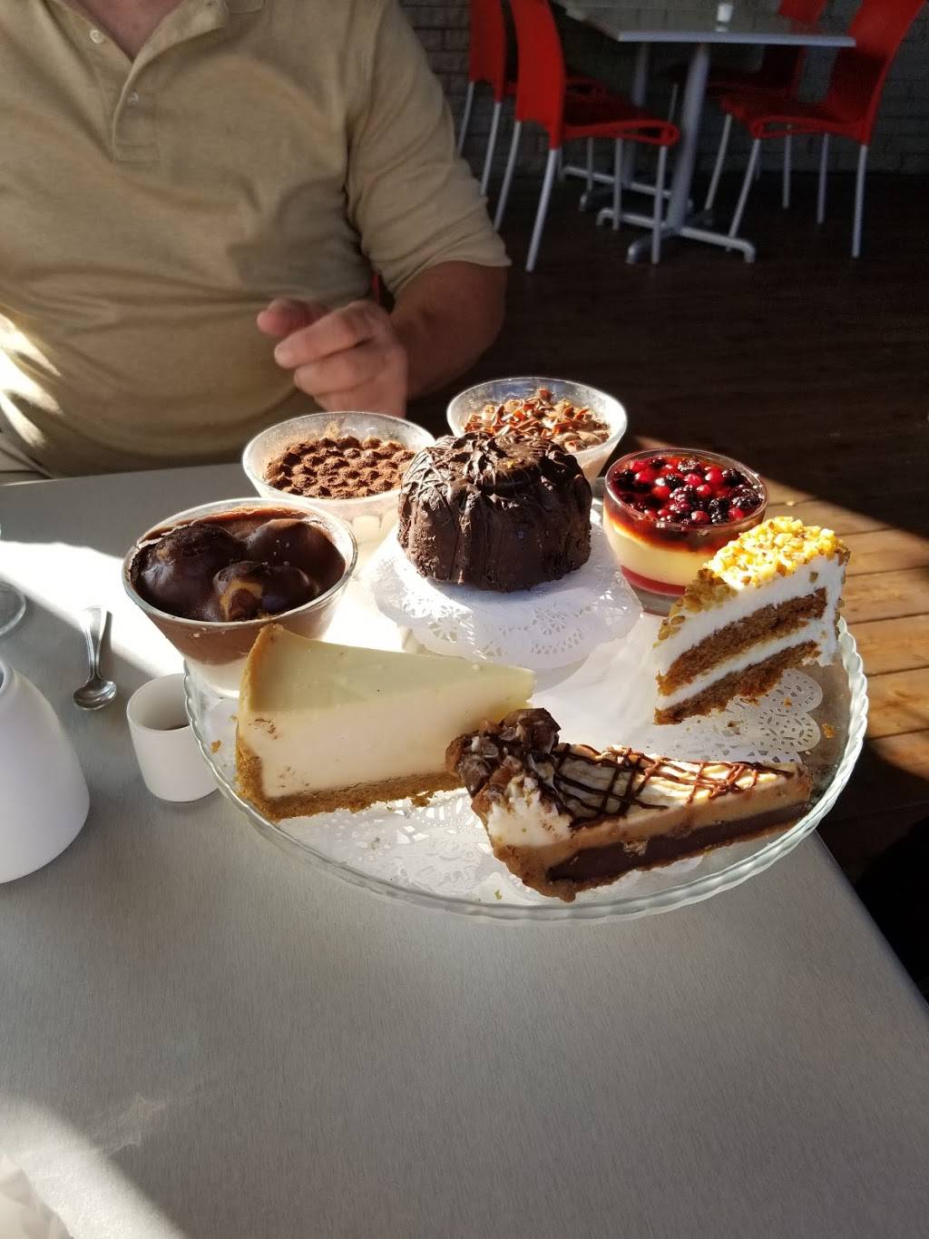 Bernies Holiday | restaurant | 277 Rock Hill Dr, Rock Hill, NY 12775, USA | 8457963333 OR +1 845-796-3333