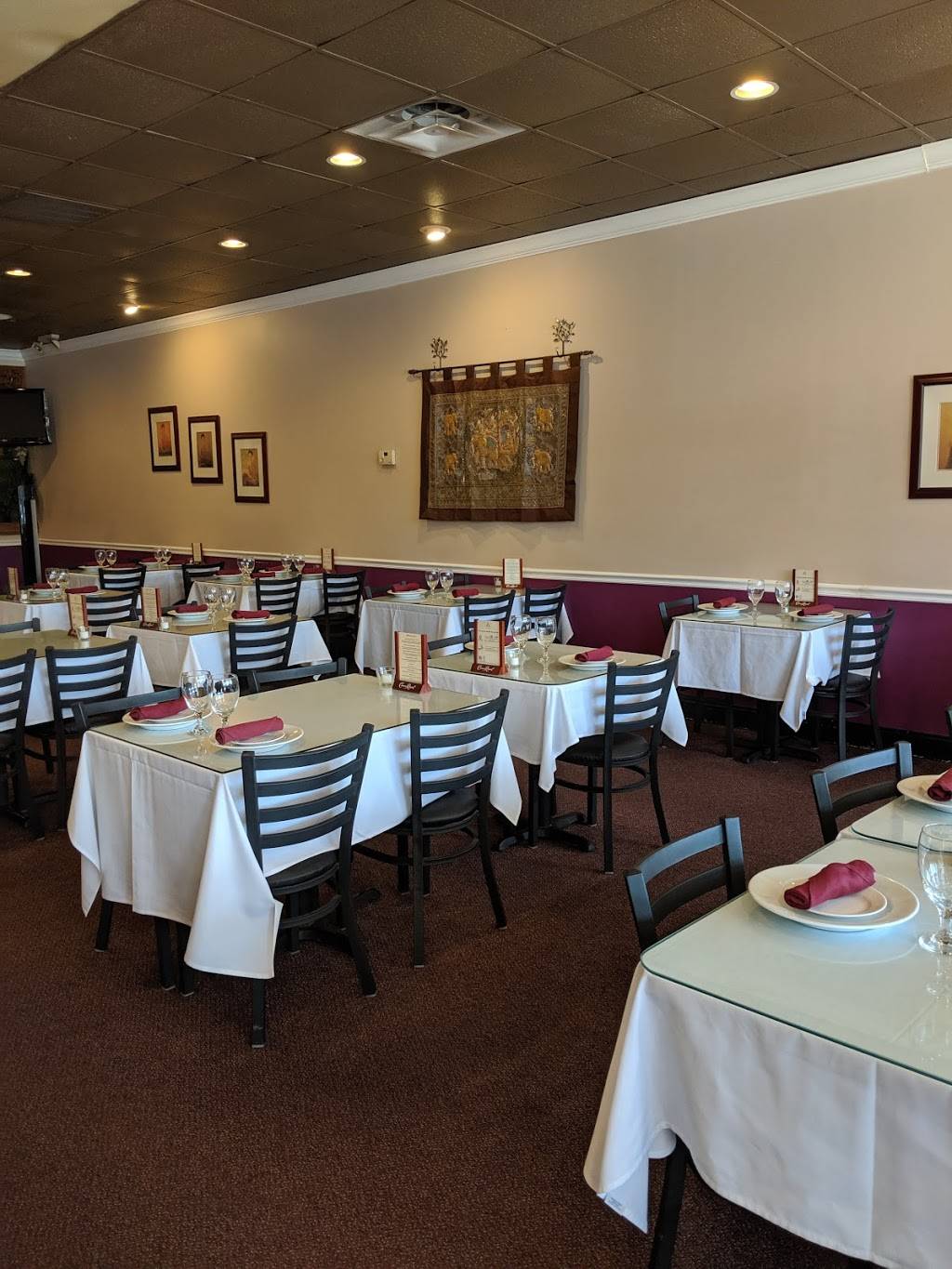 Thai Orchid | restaurant | 6504 Martway St, Mission, KS 66202, USA | 9133842800 OR +1 913-384-2800