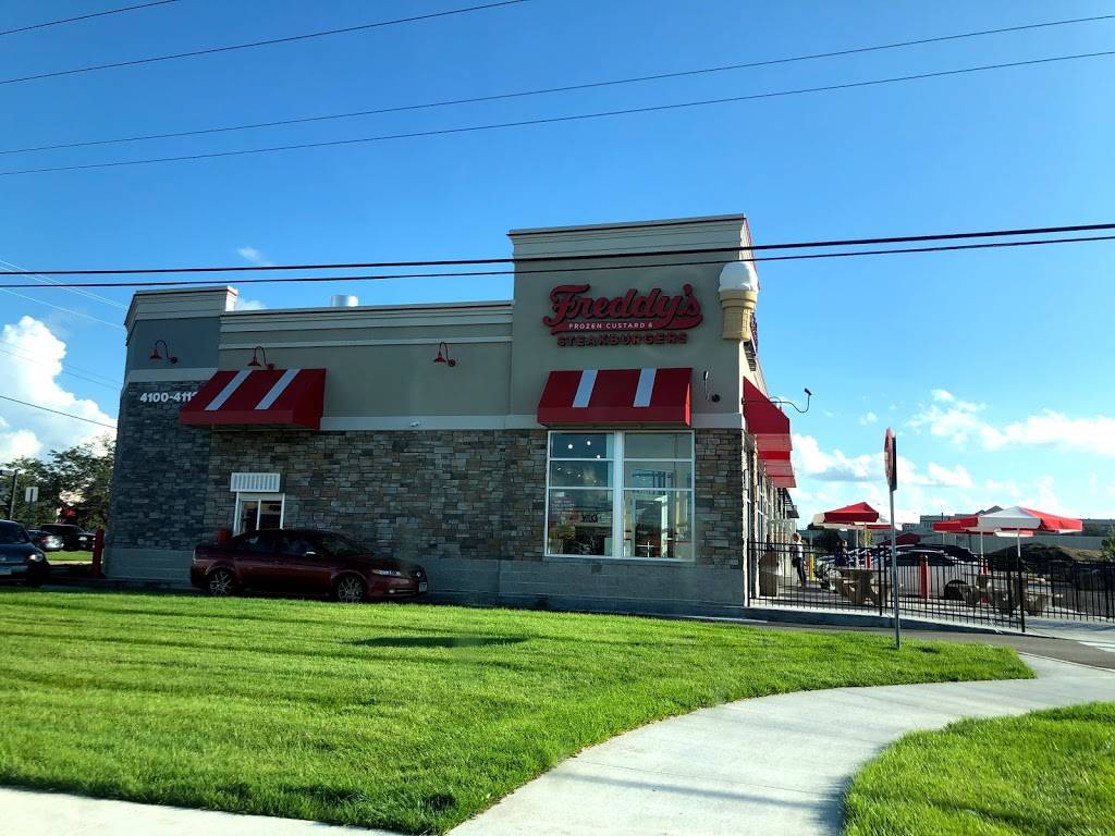 Freddys Frozen Custard & Steakburgers | restaurant | 4100 W Division St Ste 400, St Cloud, MN 56301, USA | 3207741649 OR +1 320-774-1649