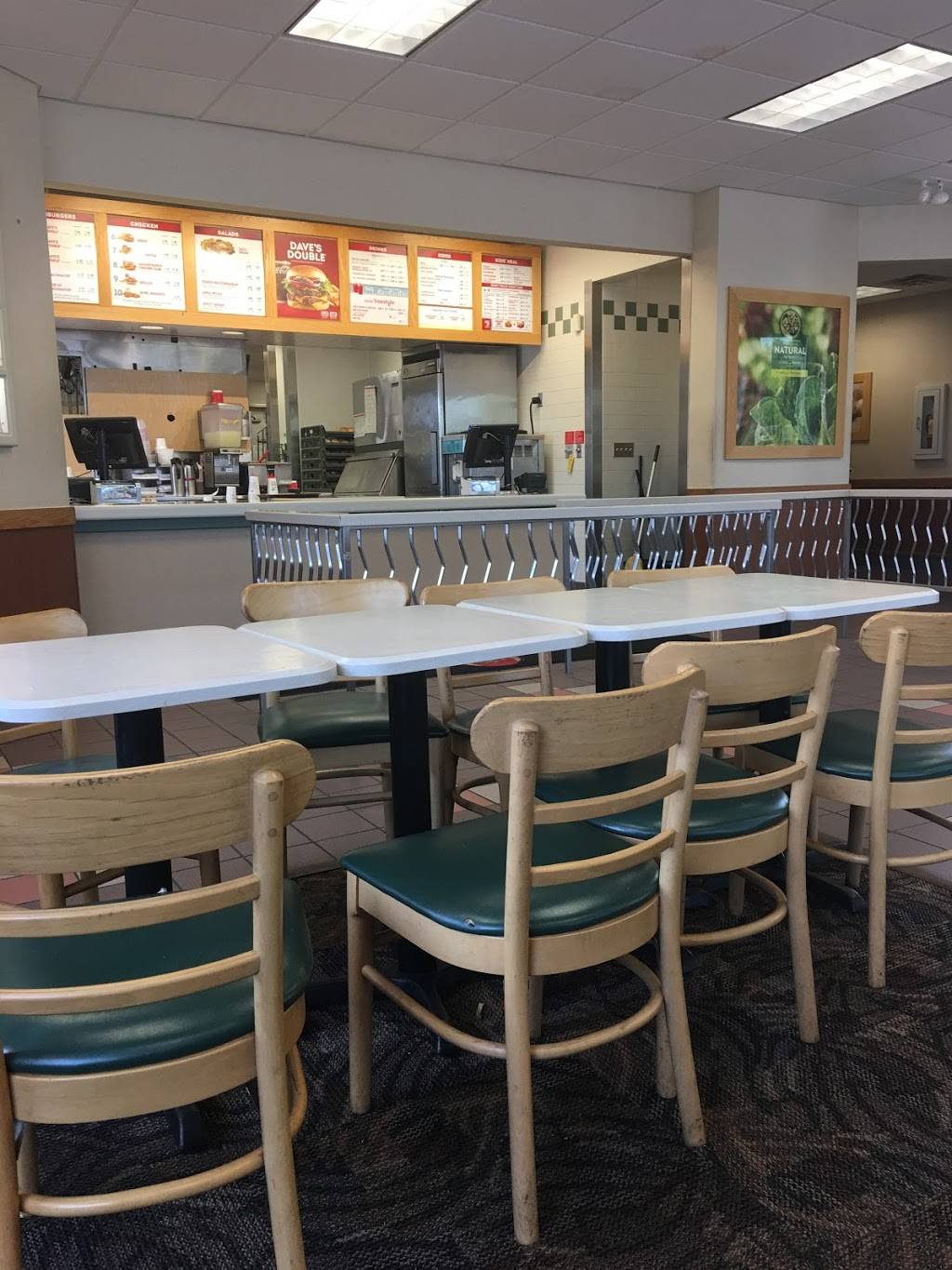 Wendys | restaurant | 110 Pearl St, Essex Junction, VT 05452, USA | 8028729099 OR +1 802-872-9099