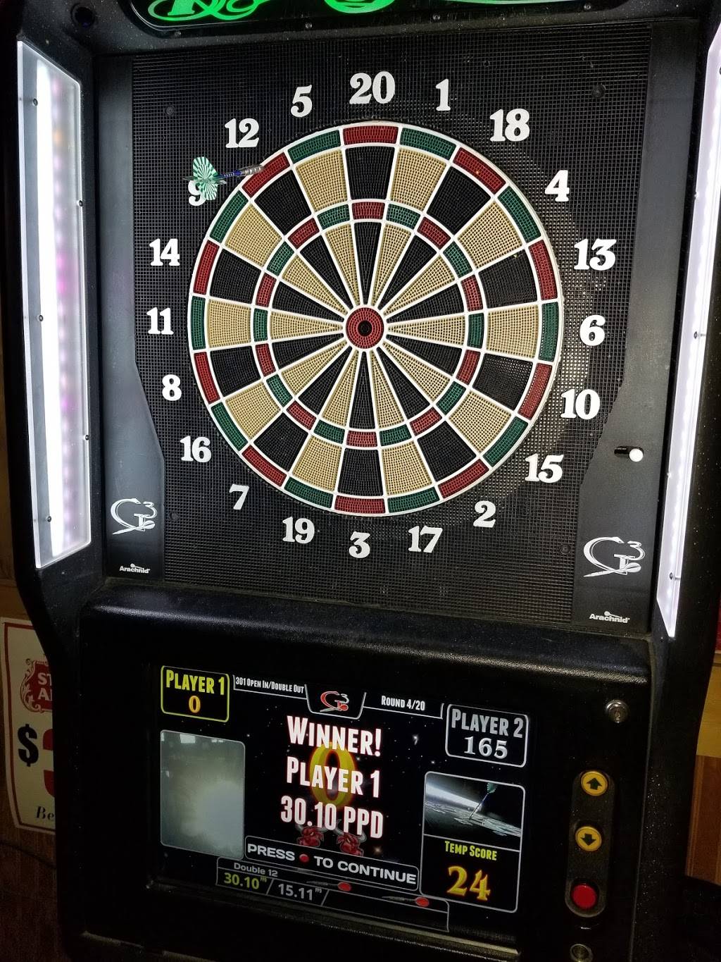 Plymouth Roadhouse | restaurant | 34101 Plymouth Rd, Livonia, MI 48150, USA | 7344217744 OR +1 734-421-7744