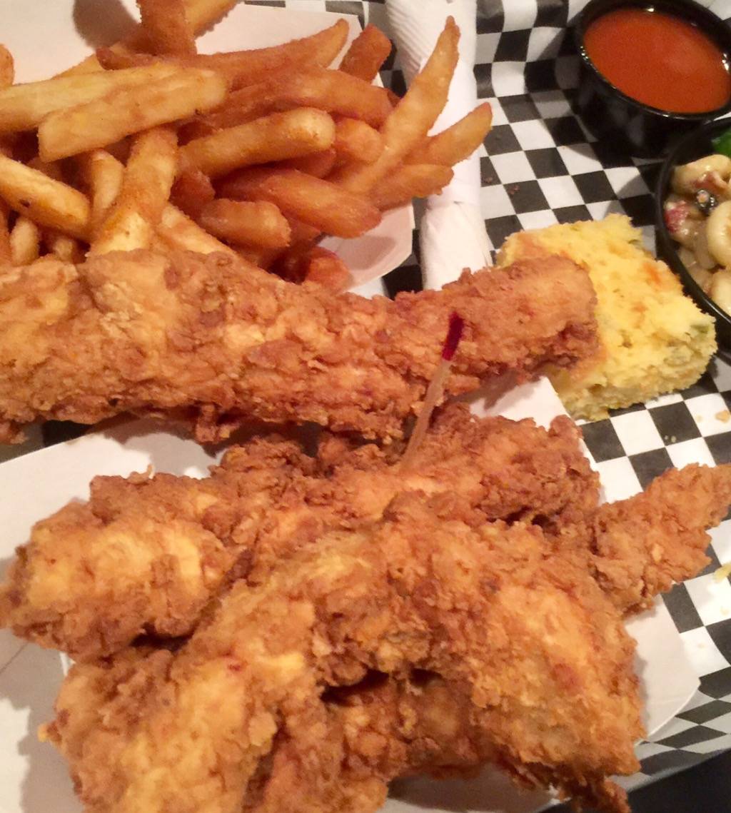 Happy Chicks | restaurant | 214 E 6th St, Austin, TX 78701, USA | 5124690002 OR +1 512-469-0002