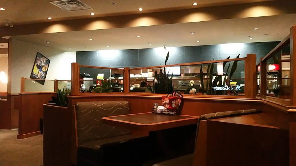 Dennys | restaurant | 3451 South Service Rd W, Oakville, ON L6L 0C3, Canada | 2898817253 OR +1 289-881-7253