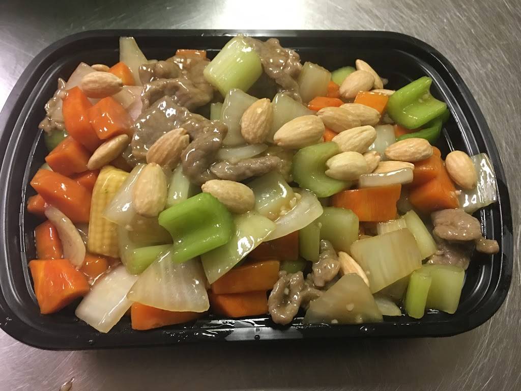 Lantern Chinese Take Out | restaurant | 3650 Lobsinger Line, St. Clements, ON N0B 2M0, Canada | 5196990888 OR +1 519-699-0888