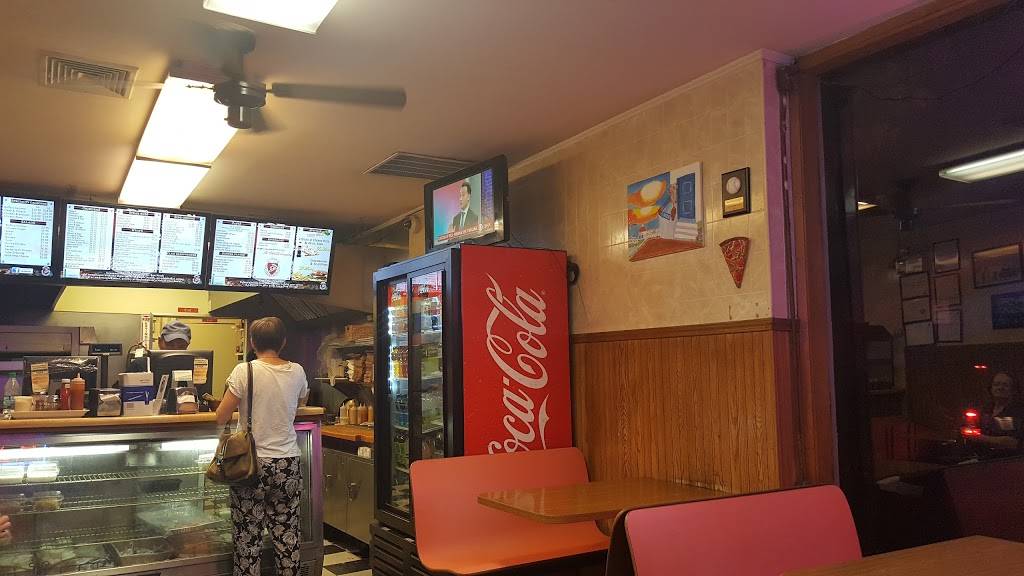 Harvard House of Pizza | meal takeaway | 1706 Massachusetts Ave, Cambridge, MA 02138, USA | 6178648090 OR +1 617-864-8090