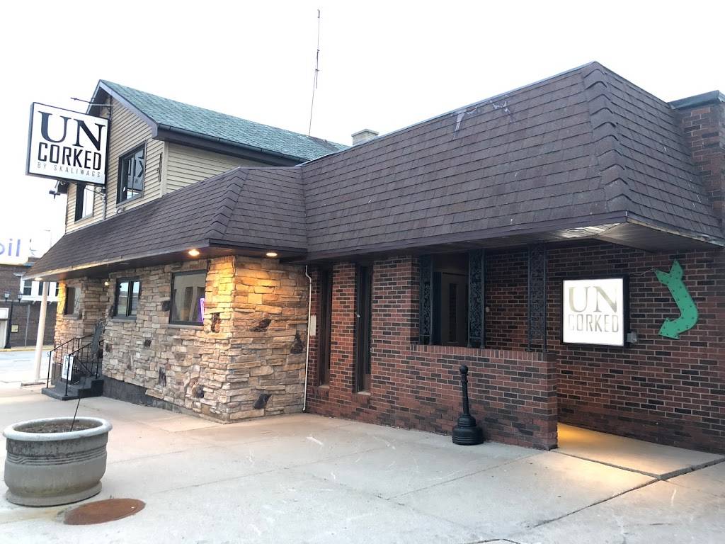 Uncorked by Skaliwags | restaurant | 1327, 306 Ellis St, Kewaunee, WI 54216, USA | 9203886400 OR +1 920-388-6400